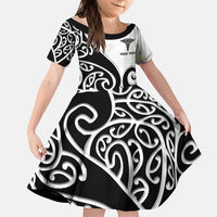 Personalised New Zealand Nurse Family Matching Short Sleeve Bodycon Dress and Hawaiian Shirt Maori Koru Black Version LT05 Daughter's Dress Black - Polynesian Pride