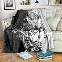 New Zealand Aotearoa Hipi Blanket Maori Pattern LT05 Black - Polynesian Pride