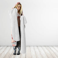 Tahiti Women's Day Hooded Blanket With Polynesian Pattern