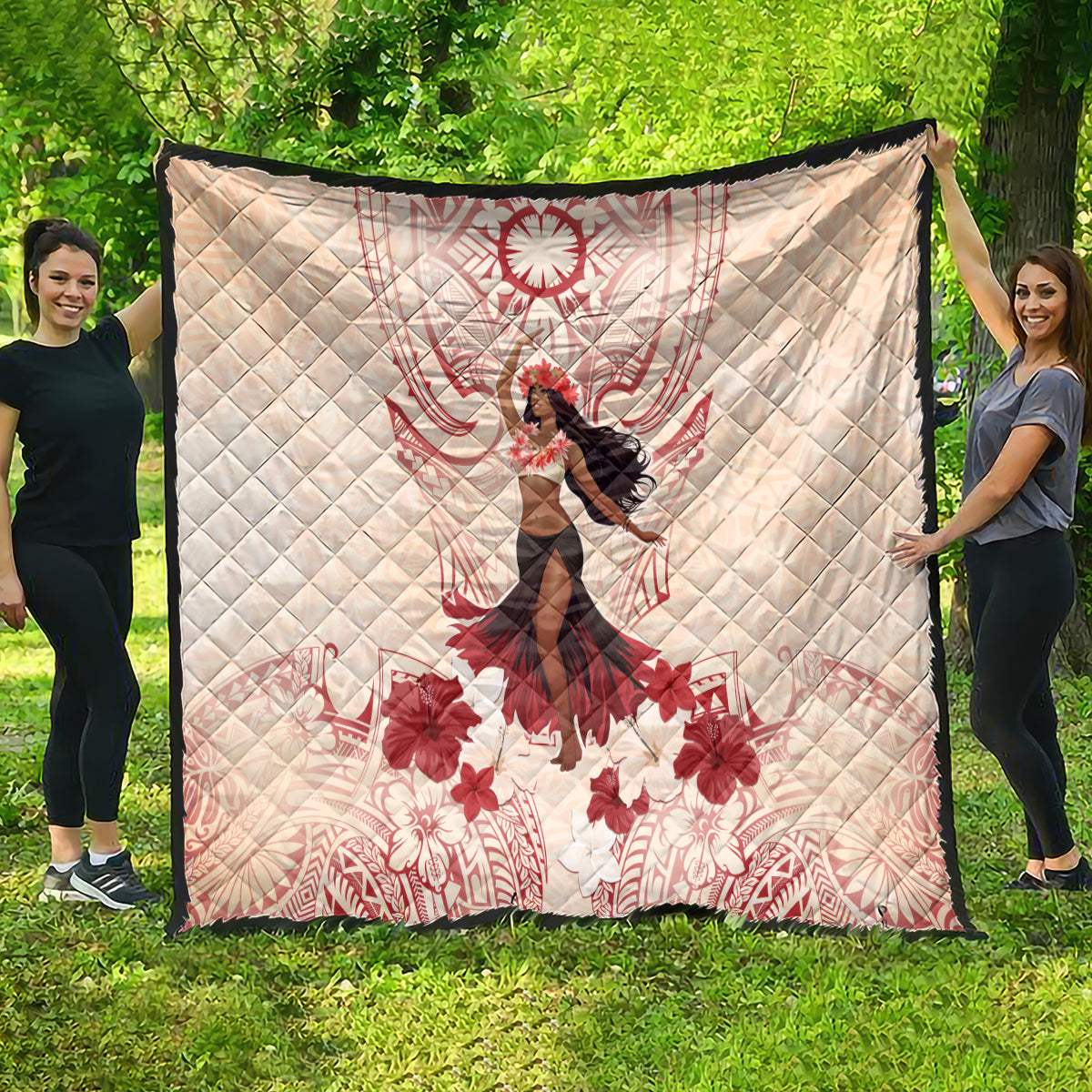 Tahiti Women's Day Quilt With Polynesian Pattern