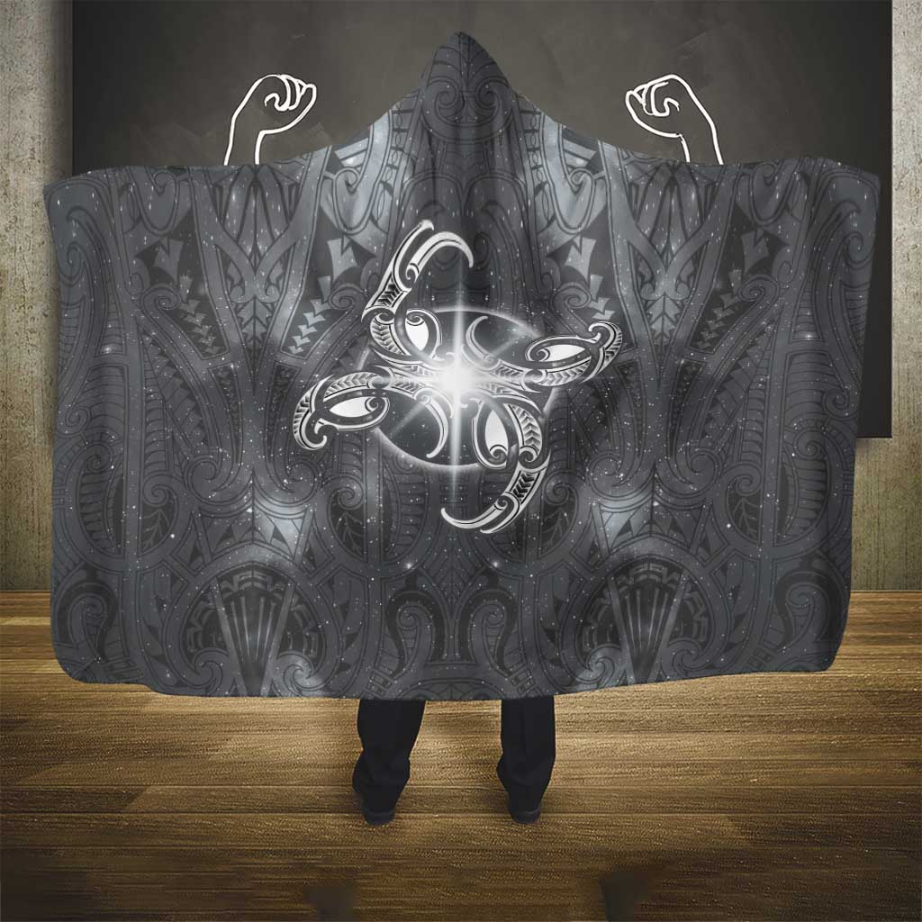 New Zealand Matariki Ururangi Hooded Blanket Maori Moko Grey Galaxy