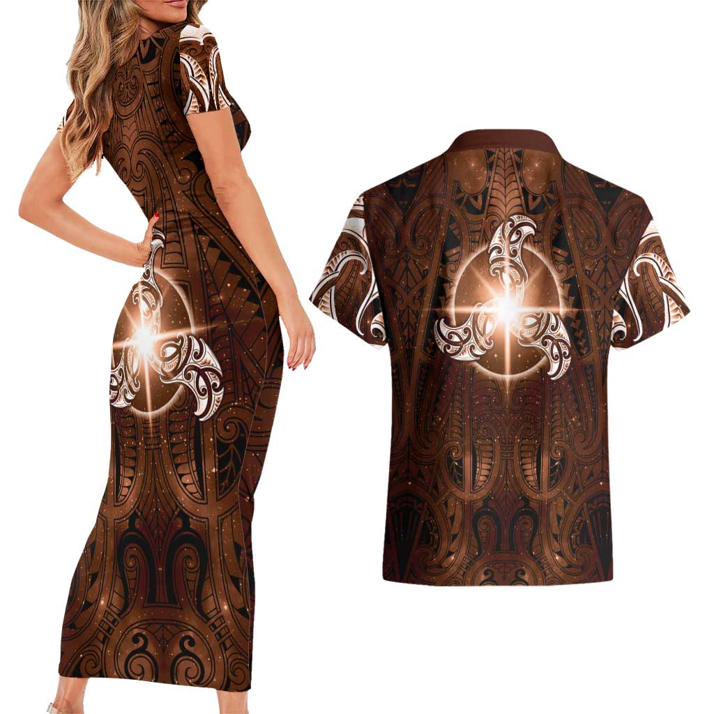 New Zealand Matariki Tupuanuku Couples Matching Short Sleeve Bodycon Dress and Hawaiian Shirt Maori Moko Brown Galaxy LT05 - Polynesian Pride