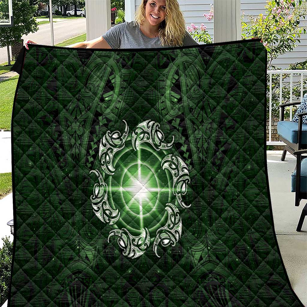 New Zealand Matariki Tupuarangi Quilt Maori Moko Green Galaxy