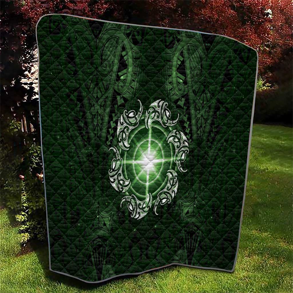 New Zealand Matariki Tupuarangi Quilt Maori Moko Green Galaxy