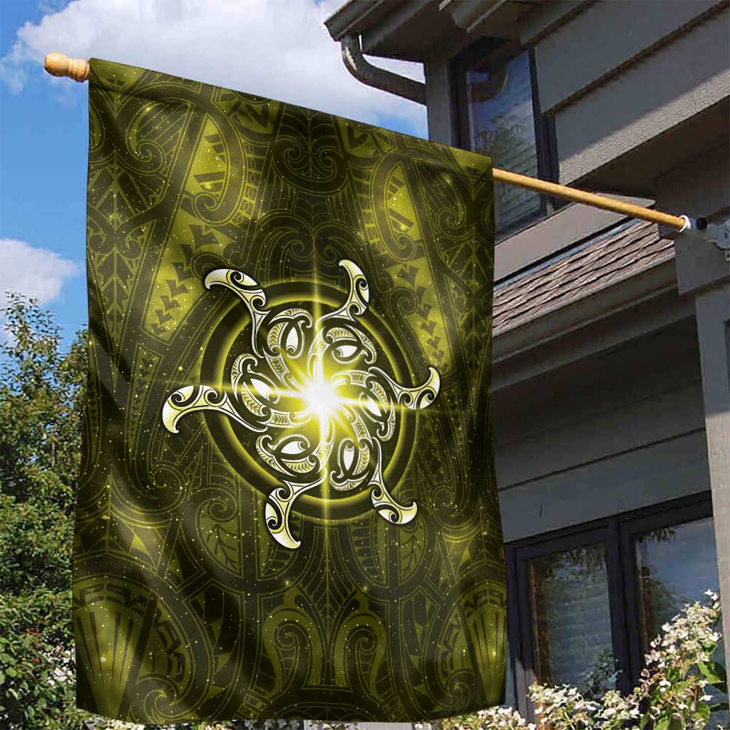 New Zealand Matariki Hiwaiterangi Garden Flag Maori Moko Yellow Galaxy