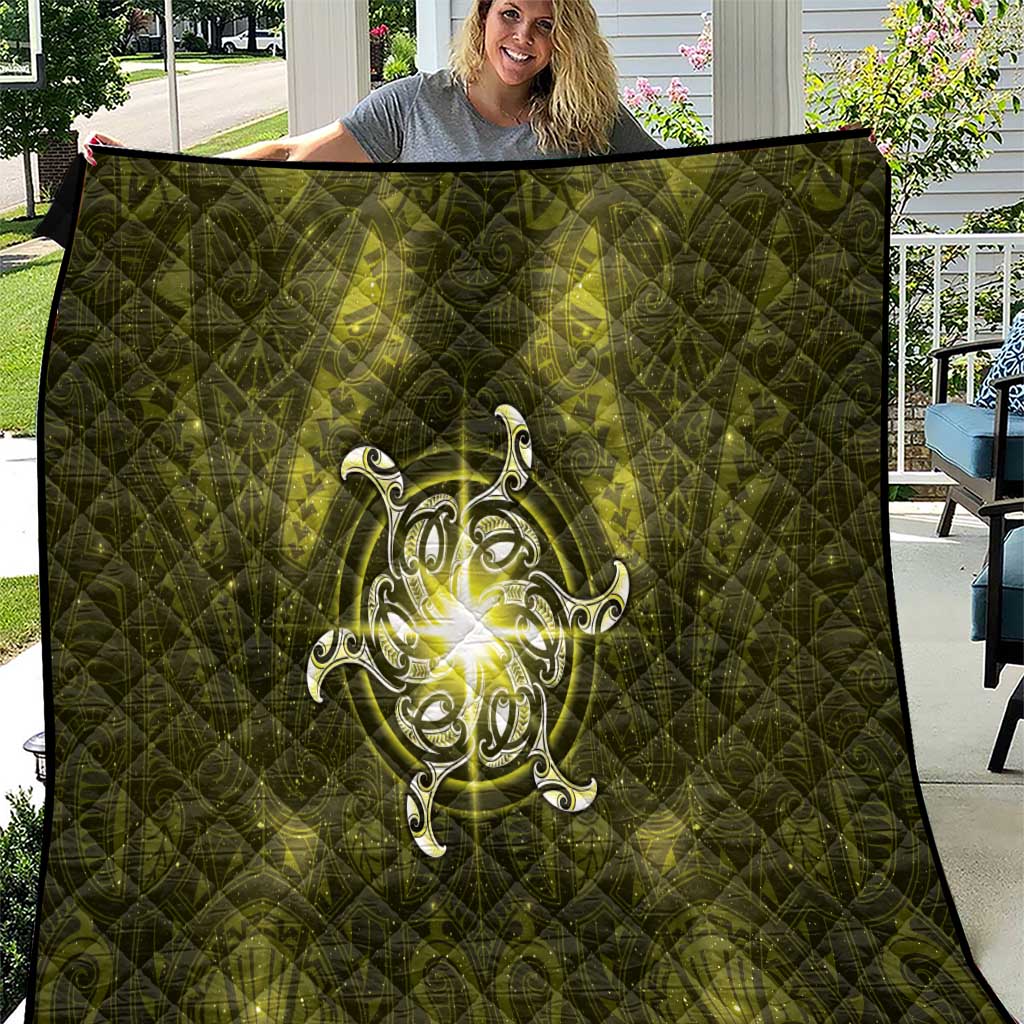 New Zealand Matariki Hiwaiterangi Quilt Maori Moko Yellow Galaxy