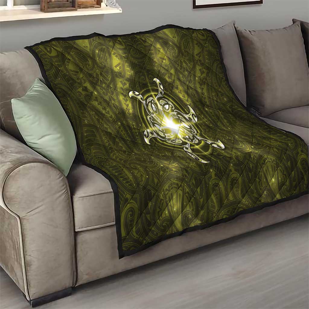 New Zealand Matariki Hiwaiterangi Quilt Maori Moko Yellow Galaxy