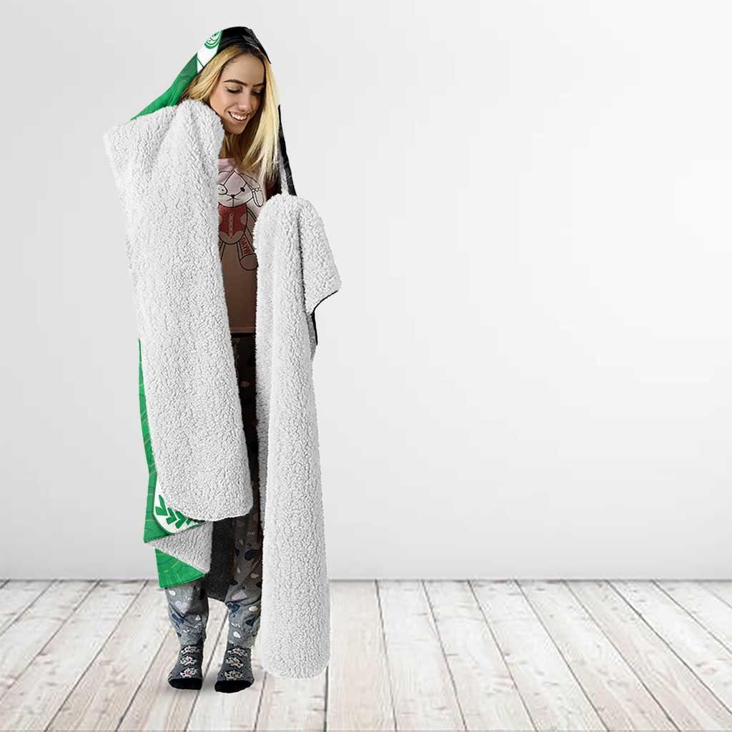 New Zealand Aotearoa Hooded Blanket Kiwi Fern Maori Pattern Green Version