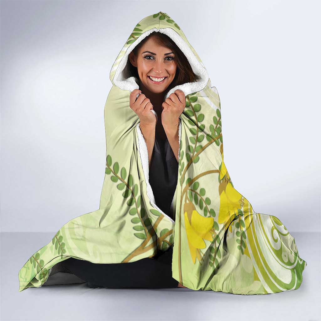 New Zealand Piwakawaka Fantail Bird Hooded Blanket With Kowhai Flowers LT05 - Polynesian Pride