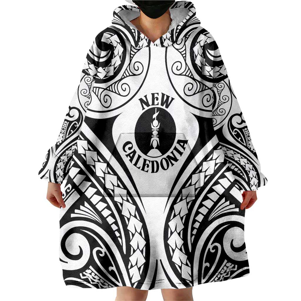 New Caledonia Day Wearable Blanket Hoodie Polynesian Curves White Color - Polynesian Pride