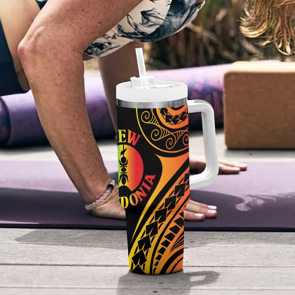 New Caledonia Day Tumbler With Handle Polynesian Curves Reggae Color - Polynesian Pride