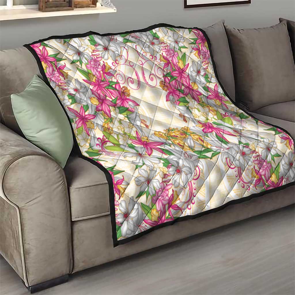 Hawaii Palaka Quilt Yellow Tribal Pattern With Tropical Flowers - Polynesian Pride