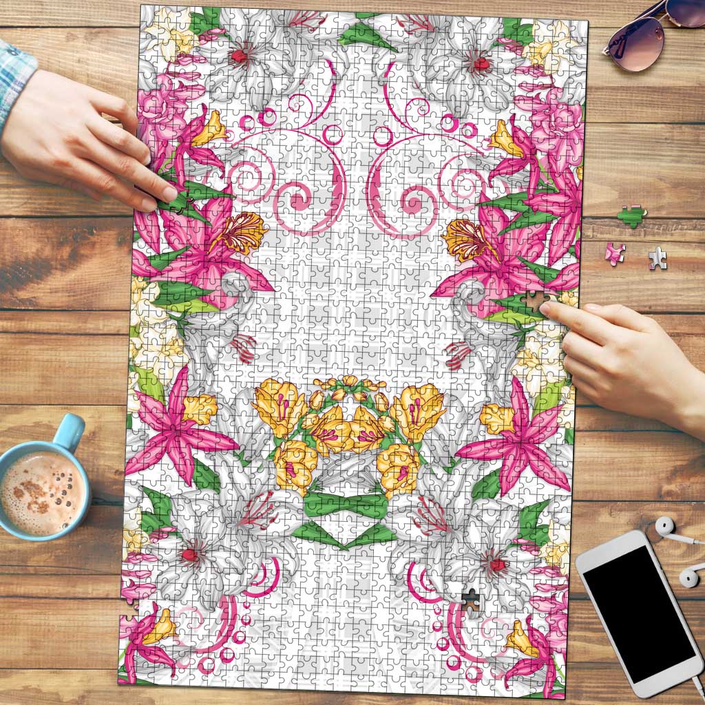 Hawaii Palaka Puzzle White Tribal Pattern With Tropical Flowers - Polynesian Pride
