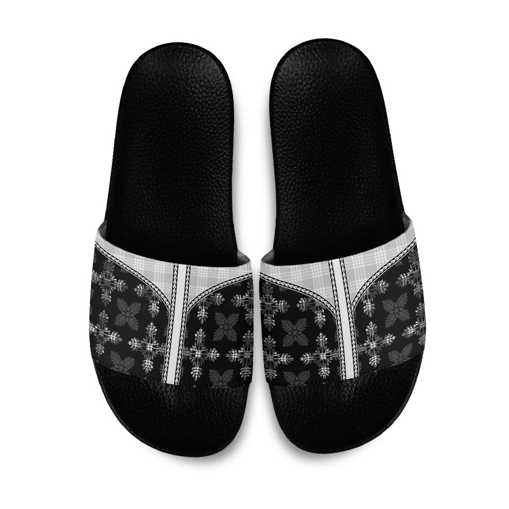 Black Hawaii Paniolo Quilt Motif Slide Sandals
