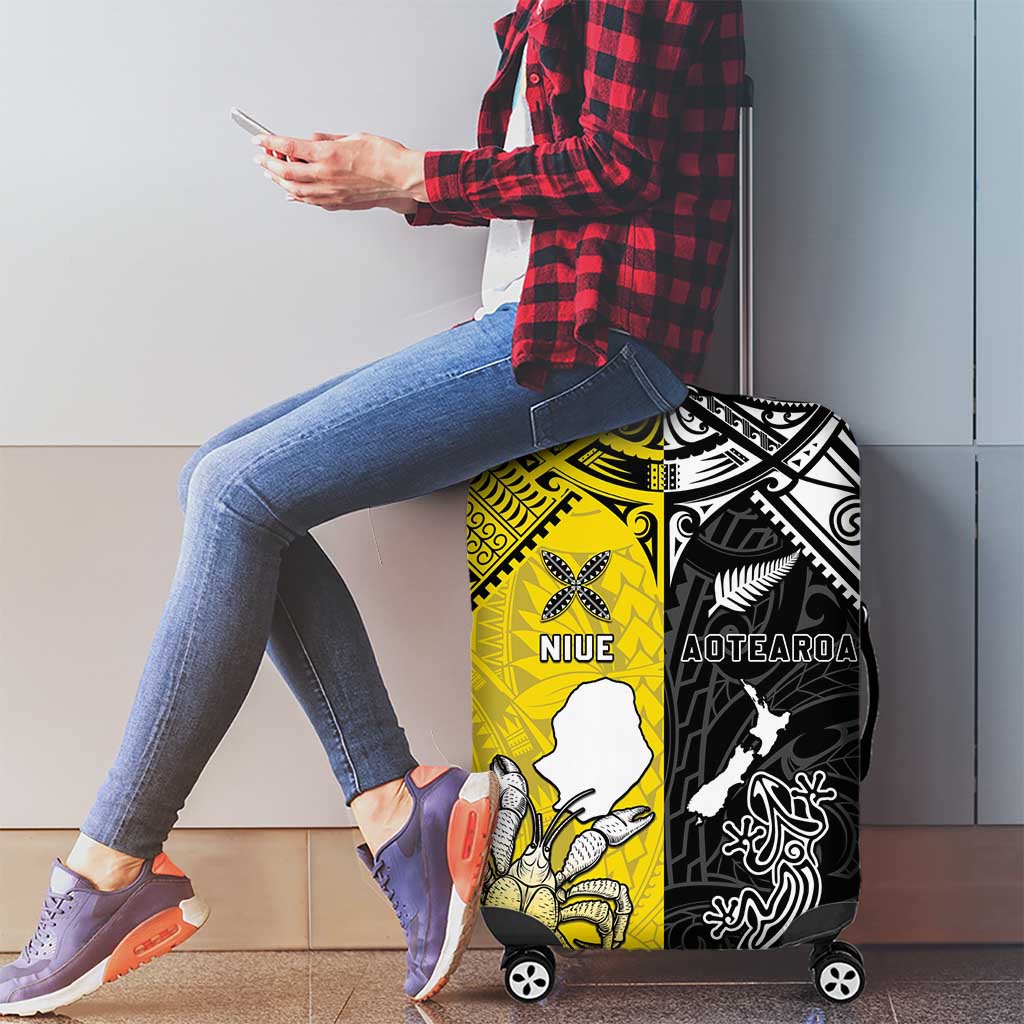 New Zealand Maori And Niue Hiapo Luggage Cover Lizard And Coconut Crab Together LT05 - Polynesian Pride