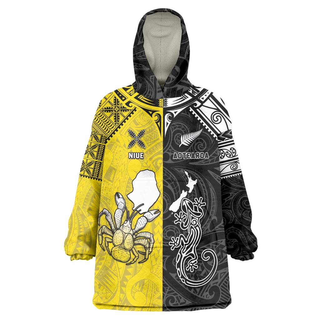 Custom New Zealand Maori And Niue Hiapo Wearable Blanket Hoodie Lizard And Coconut Crab Together LT05 One Size Yellow - Polynesian Pride
