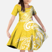 Aloha Oahu Island Personalized Family Matching Off The Shoulder Long Sleeve Dress and Hawaiian Shirt Yellow Dreamy Turtle LT7 Daughter's Dress Yellow - Polynesian Pride