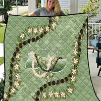 Hawaii Molokai Island Flowers Lei Quilt Kukui Nut Mossy Green