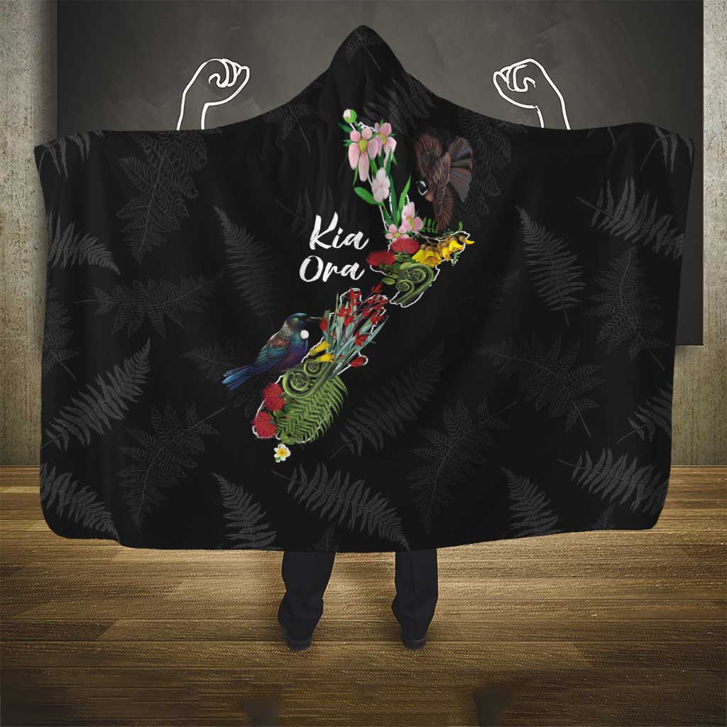 Kia Ora New Zealand Floral Hooded Blanket Black - Polynesian Pride
