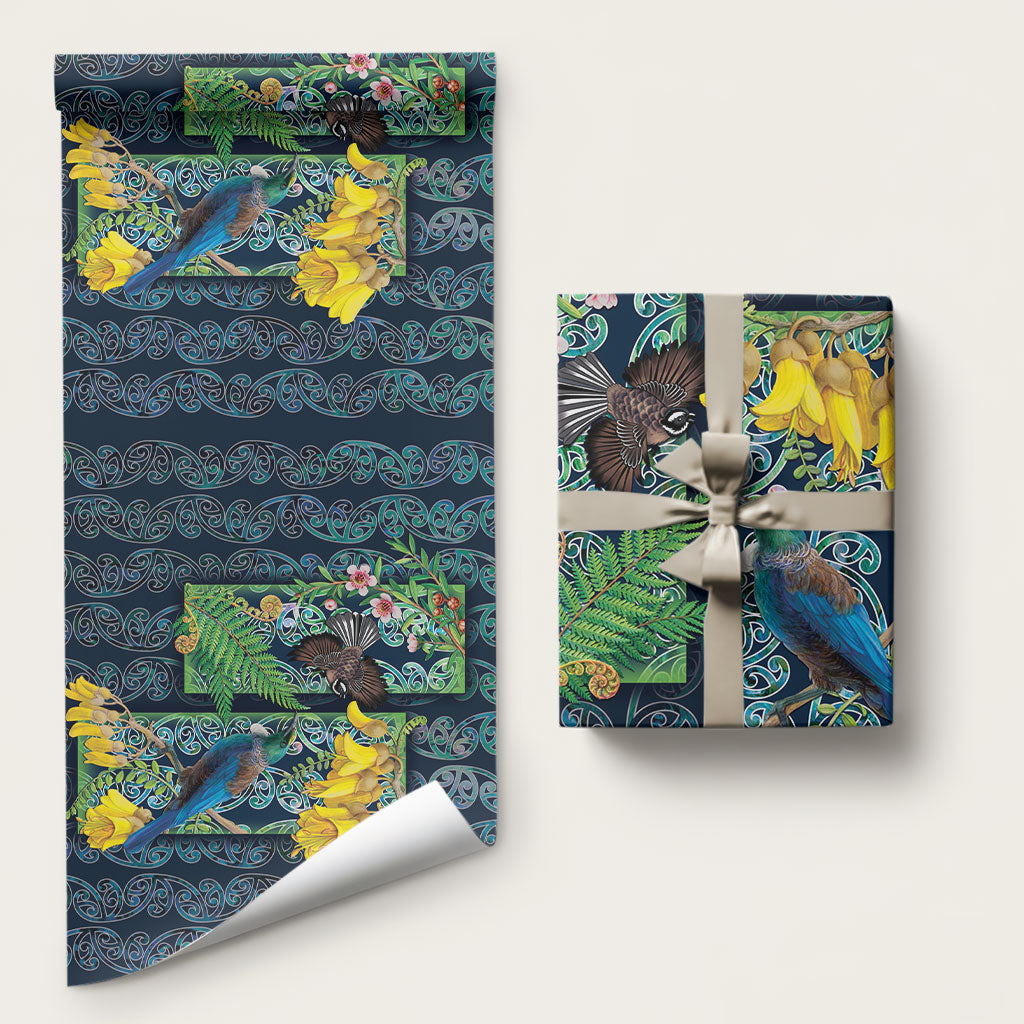 Aotearoa Maori Mangopare Christmas Wrapping Paper Pikawakawa and Tui LT7 58" × 23" Dark Blue - Polynesian Pride