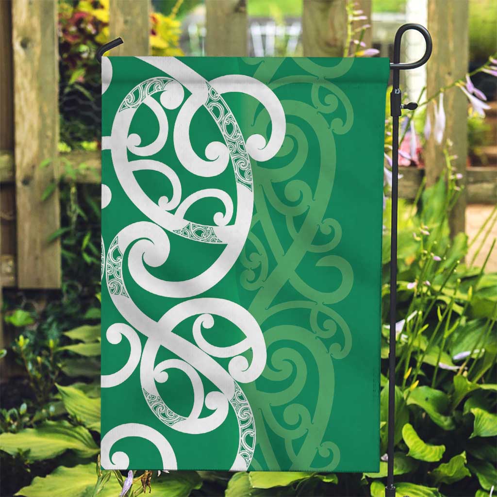 Pounamu Green Maori Garden Flag Koru Kowhaiwhai - Polynesian Pride