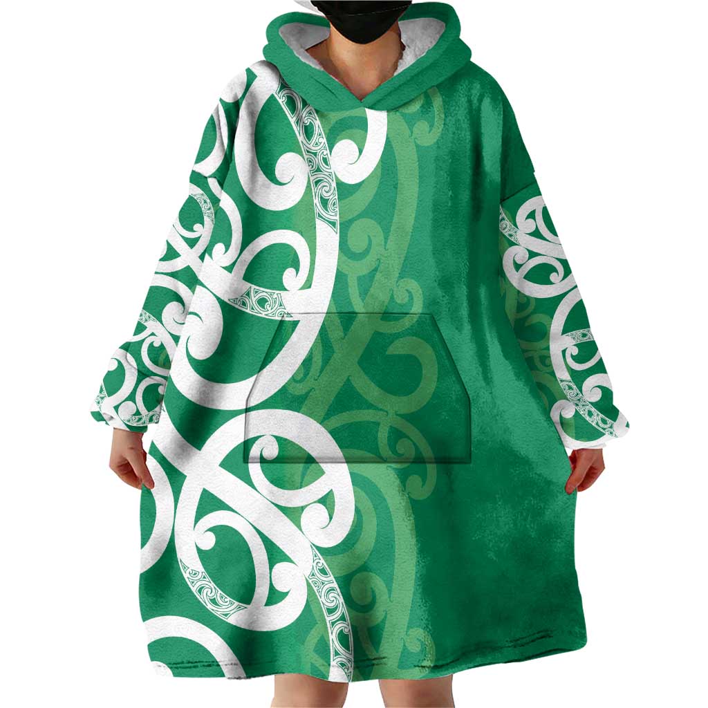 Pounamu Green Maori Wearable Blanket Hoodie Koru Kowhaiwhai - Polynesian Pride