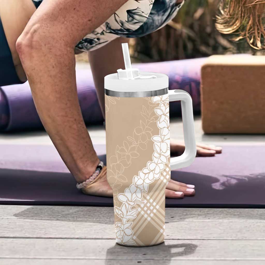 Hawaii Aloha Plumeria Lei Beige Palaka Tumbler With Handle - Polynesian Pride