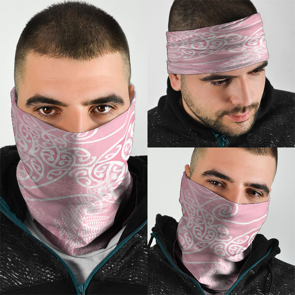 Aotearoa Maori Koru Curves Neck Gaiter Silver Ferns - Rose Pink