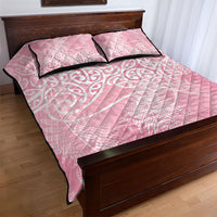 Aotearoa Maori Koru Curves Quilt Bed Set Silver Ferns - Rose Pink