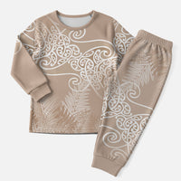 Aotearoa Maori Koru Curves Christmas Pajama Set Silver Ferns - Mocha