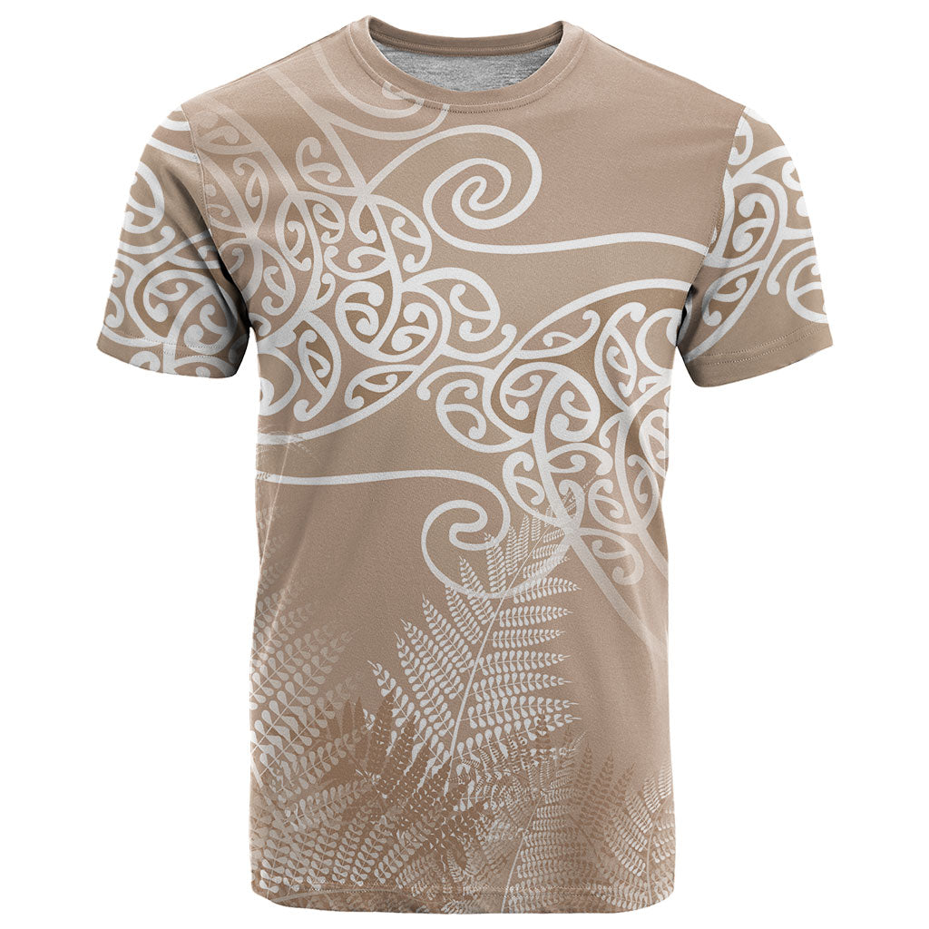 Aotearoa Maori Koru Curves T Shirt Silver Ferns - Mocha