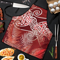 Aotearoa Maori Koru Curves Apron Silver Ferns - Crimson Red