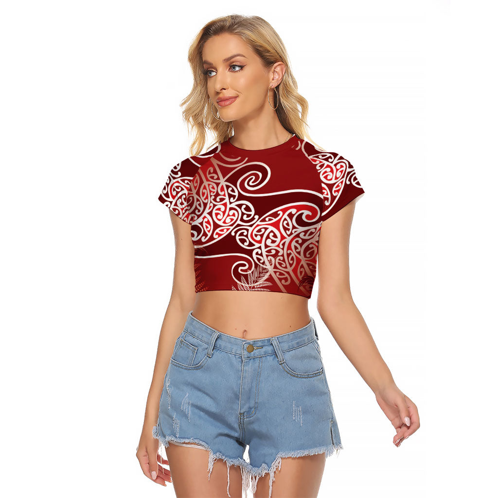 Aotearoa Maori Koru Curves Raglan Cropped T Shirt Silver Ferns - Crimson Red