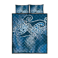 Aotearoa Maori Koru Curves Quilt Bed Set Silver Ferns - Navy Blue