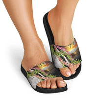 Hawaii Mokihana Mix Pikake Leis Mahalo 'Olelo Slide Sandals Black LT7 - Polynesian Pride