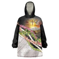 Hawaii Mokihana Mix Pikake Leis Mahalo 'Olelo Wearable Blanket Hoodie Black LT7 One Size Black - Polynesian Pride
