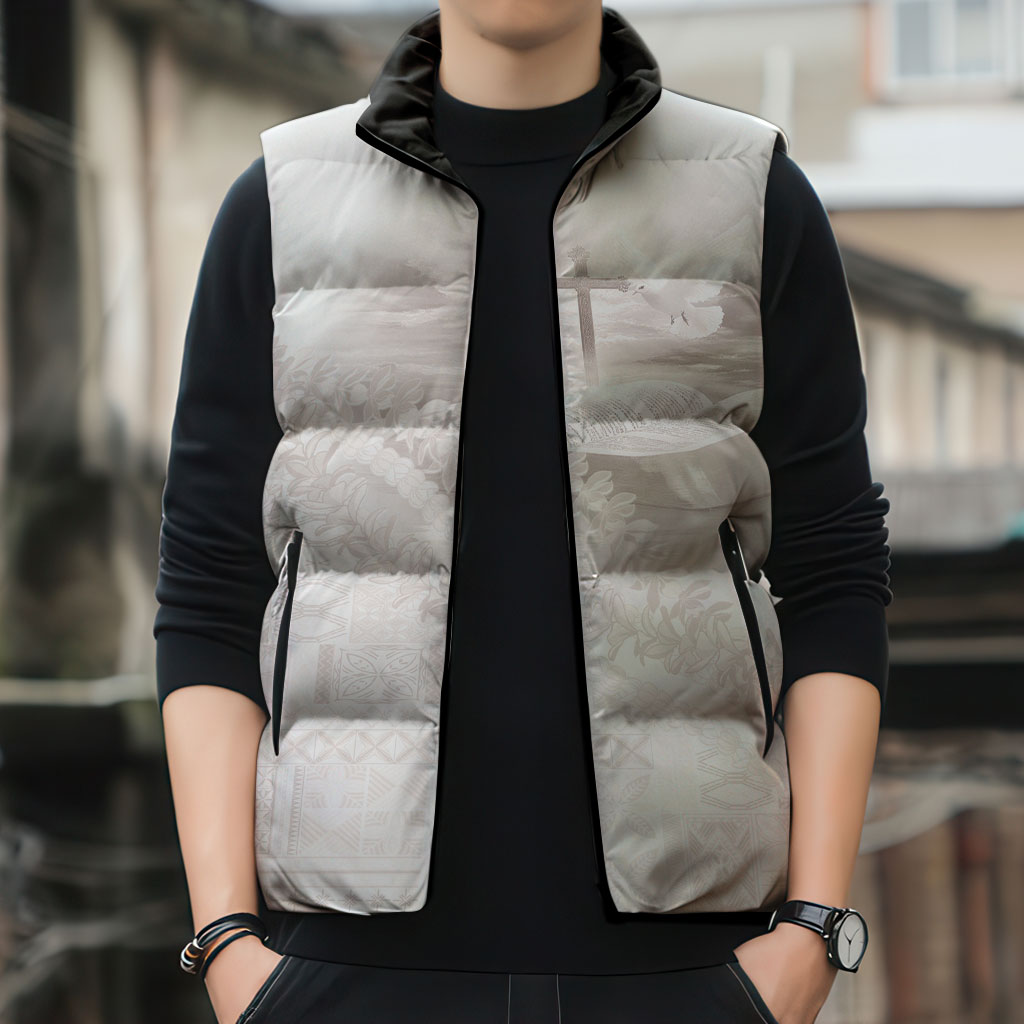 Samoa Lotu Tamaiti White Prayers Sleeveless Puffer Jacket Floral Mamanu Siapo LT7 - Polynesian Pride