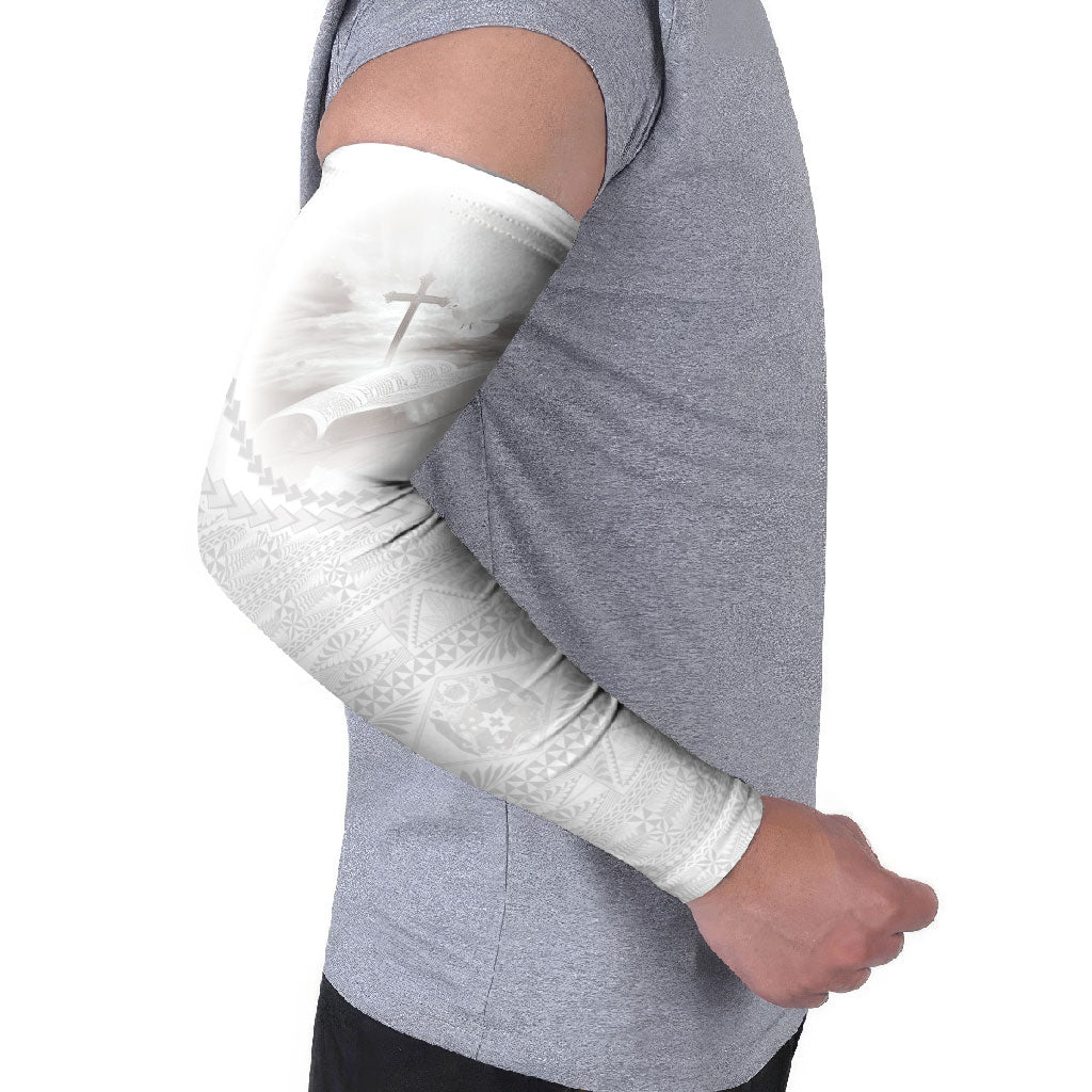 Tonga White Sunday Fakame Arm Sleeves Tokelaufeletoa Kupesi LT7 - Polynesian Pride