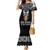 Personalised Kia Kaha Te Reo Maori Family Matching Mermaid Dress and Hawaiian Shirt Hei Tiki Mix Koru - Black LT7 Mom's Dress Black - Polynesian Pride
