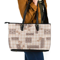 Hawaiian Quilt Tapa On Beige Palaka Motifs Leather Tote Bag