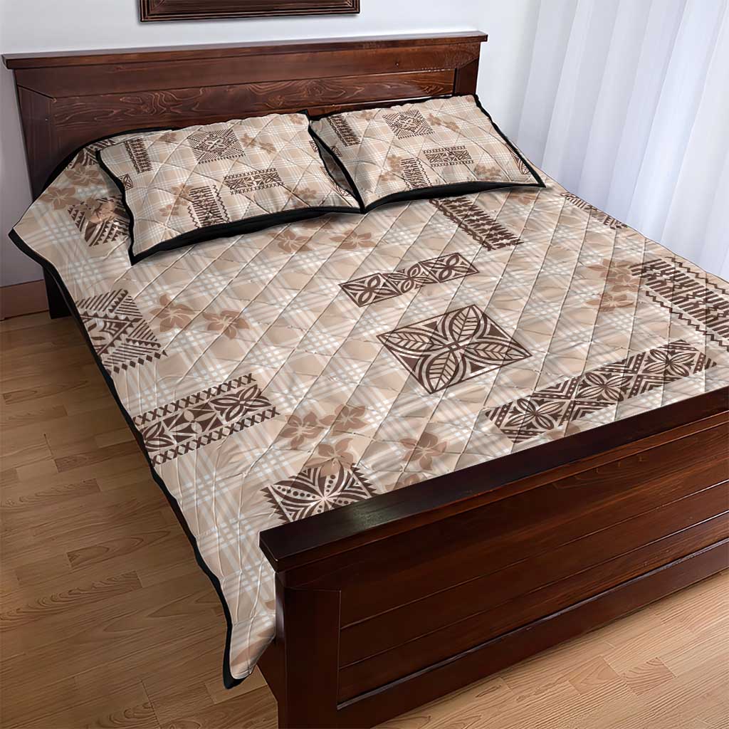 Hawaiian Quilt Tapa On Beige Palaka Motifs Quilt Bed Set