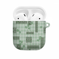 Hawaiian Quilt Tapa On Pastel Mint Palaka Motifs AirPods Case