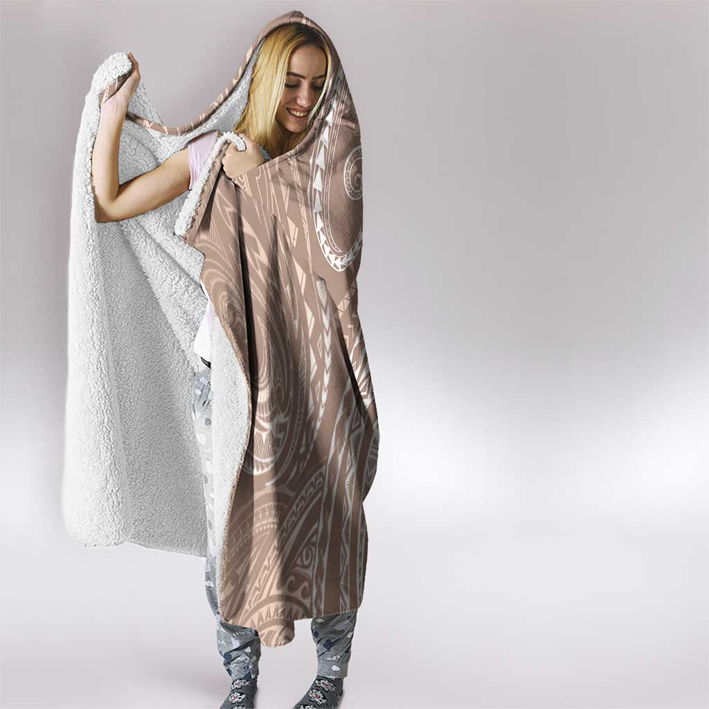 Polynesia Plumeria Lei Hooded Blanket Beige Curves Motif