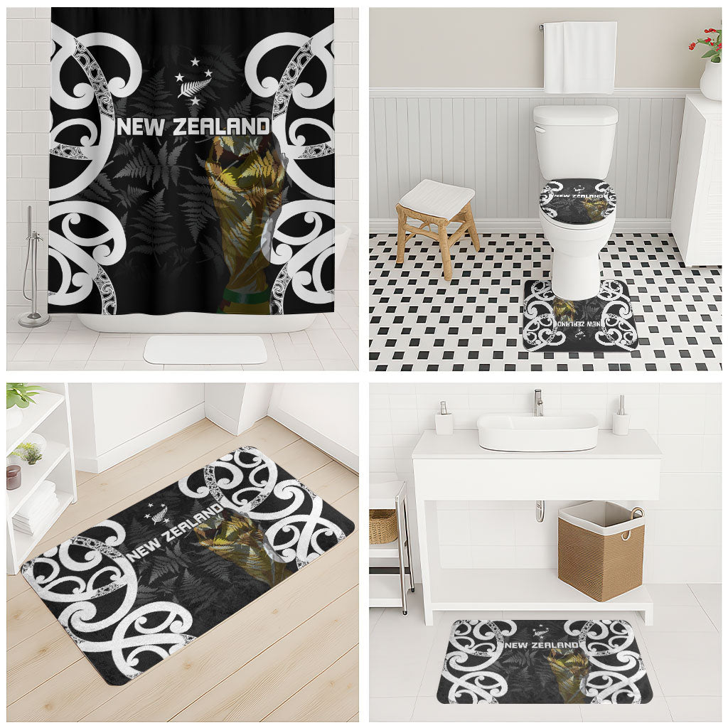 New Zealand WC2026 Black Bathroom Set Silver Fern