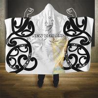 New Zealand WC2026 White Hooded Blanket Silver Fern