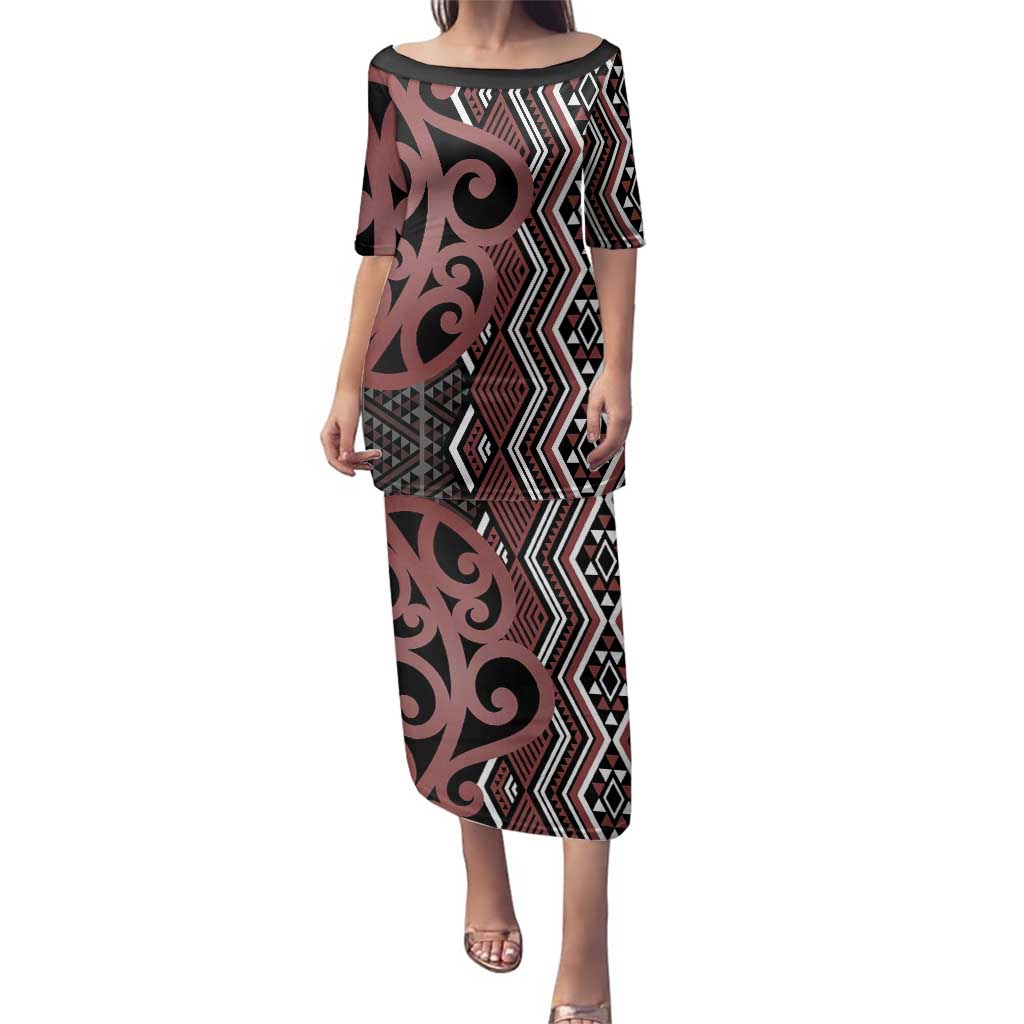 Maori Taniko Patterns Family Matching Puletasi and Hawaiian Shirt Brown Patiki Motifs Mix Whakairo Ngaru LT7 Mom's Dress Brown - Polynesian Pride