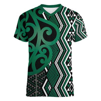 Maori Taniko Patterns Women V-Neck T-Shirt Pounamu Patiki Motifs Mix Whakairo Ngaru
