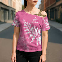 New Zealand Lawn Bowls Breast Cancer Personalized Cross Shoulder Shirt Wrap-Around Silver Fern - Polynesian Pride