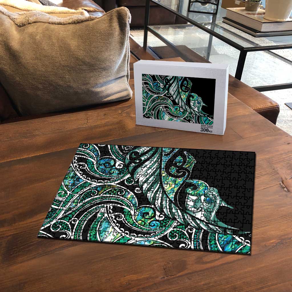 Maori Matariki - Manaia Puzzle Emerald Paua Shell