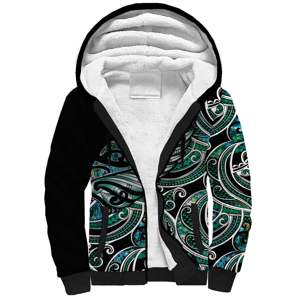Maori Matariki - Manaia Sherpa Hoodie Emerald Paua Shell